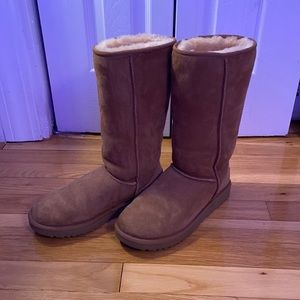womens Tall uggs size 8 chestnut